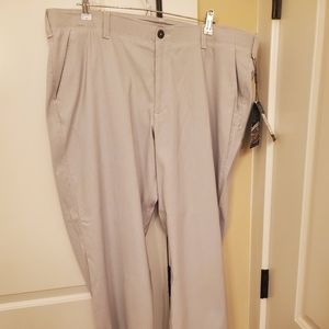 Under Armour Mens 40x32 Golf